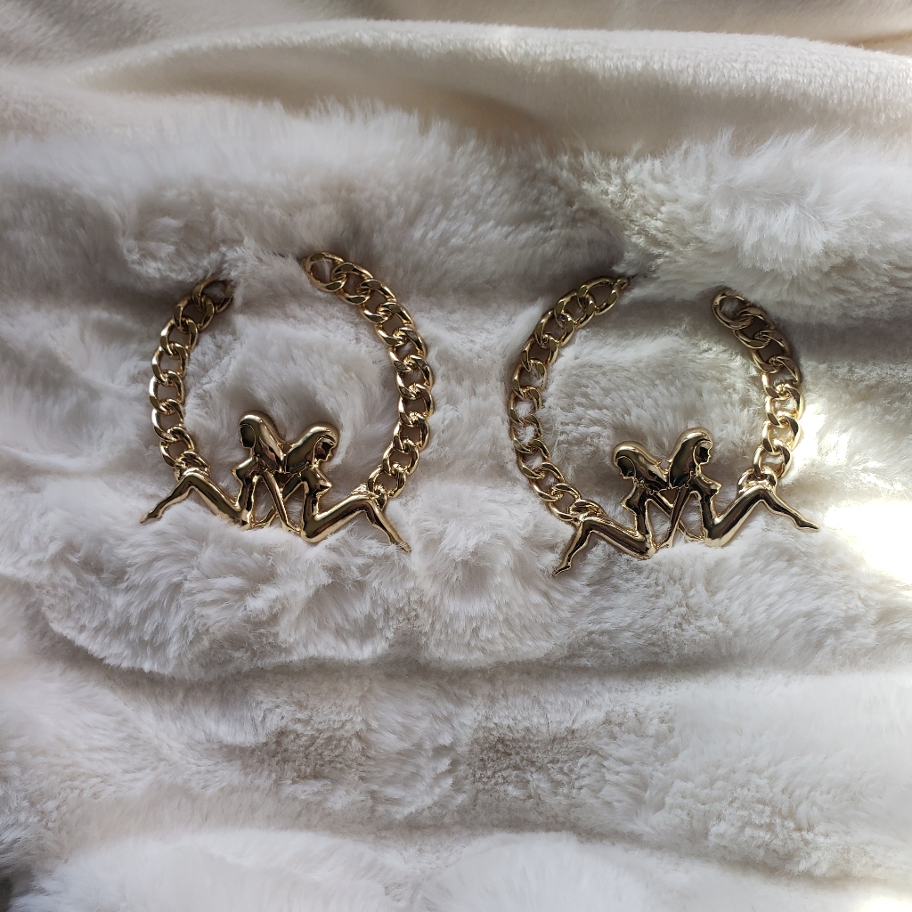 Cadi Hoops
